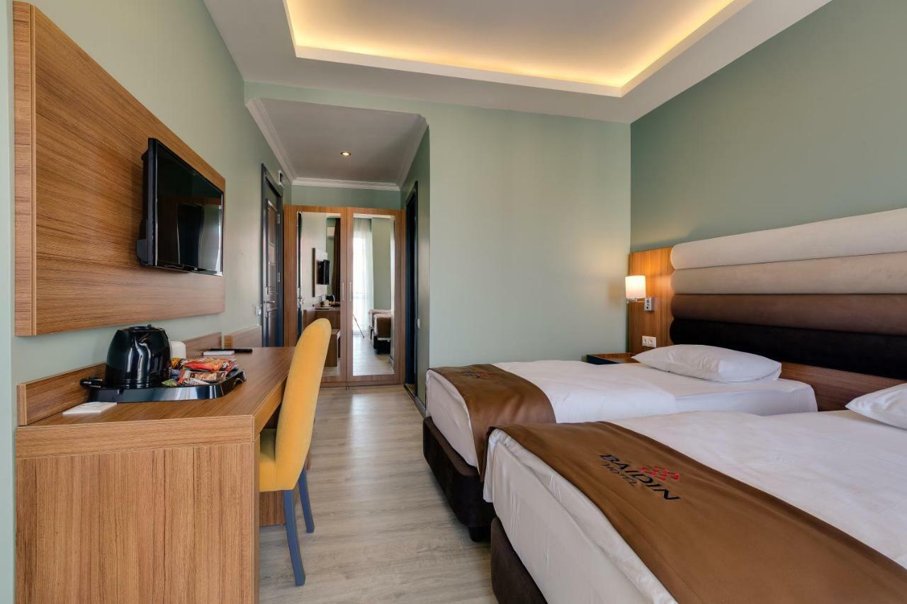 City Hotel Batumi Exteriér fotografie